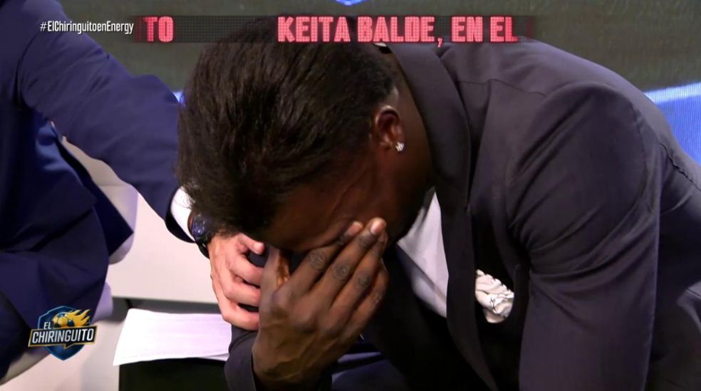 Josep Pedrerol consuela a Keita Balde
