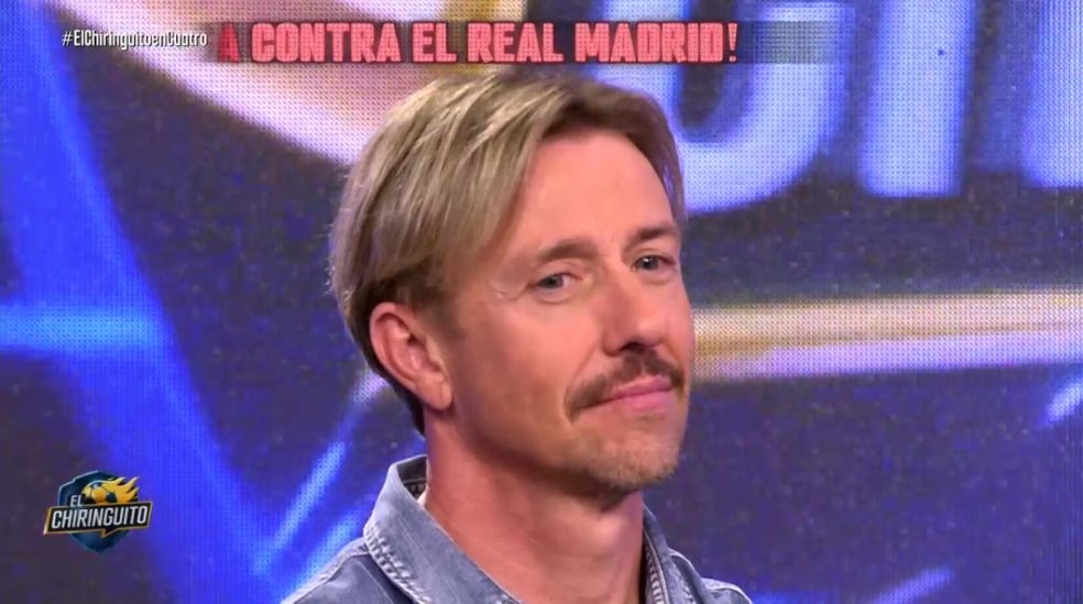 Guti escucha las palabras de Joan Laporta en El Chiringuito