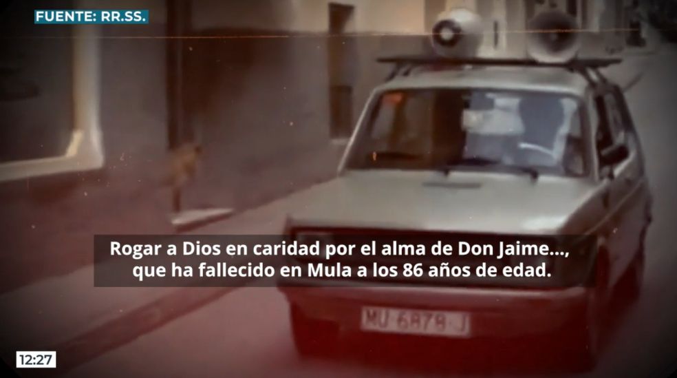 'El coche de los muertos' o de 'las voces' como le llaman los niños a este peculiar vehículo