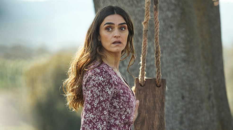 Olivia Molina da vida a Paloma en la serie dramática 'Regreso a Las Sabinas'.