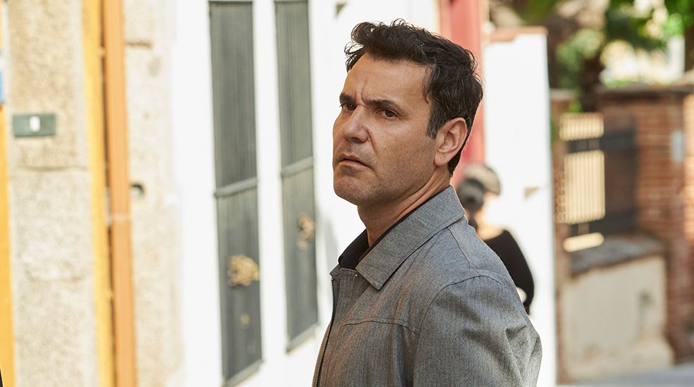 Miquel Fernández como Tano en una imagen de la serie 'Regreso a Las Sabinas'.