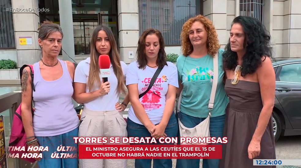 Las vecinas de Ceuta han salido de la reunión con el Ministro con una promesa. 
