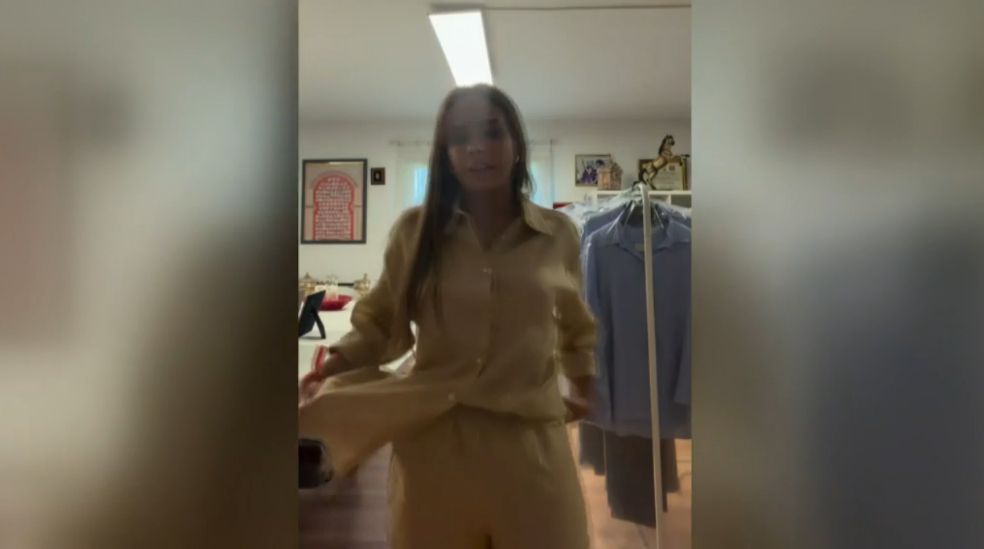 Gloria Camila comparte imágenes desde el taller en el que trabaja y que fue el de Ana María Aldón