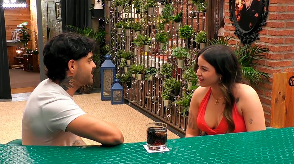 Diego y Nicole comenzaron conectando en First Dates pero sus diferentes horarios les alejaron.