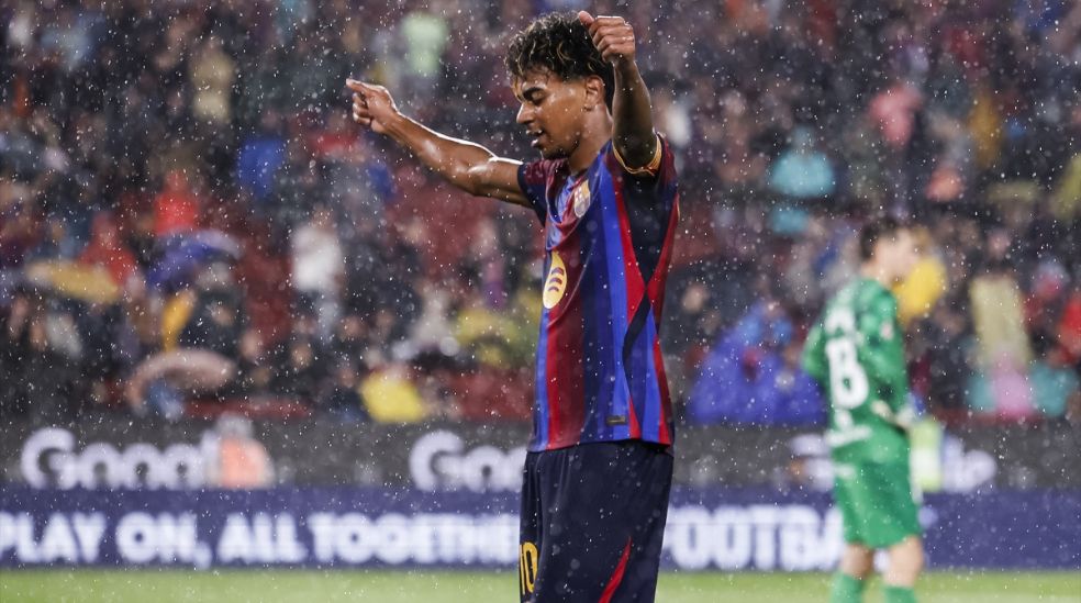 Lamine Yamal celebra un gol con el FC Barcelona