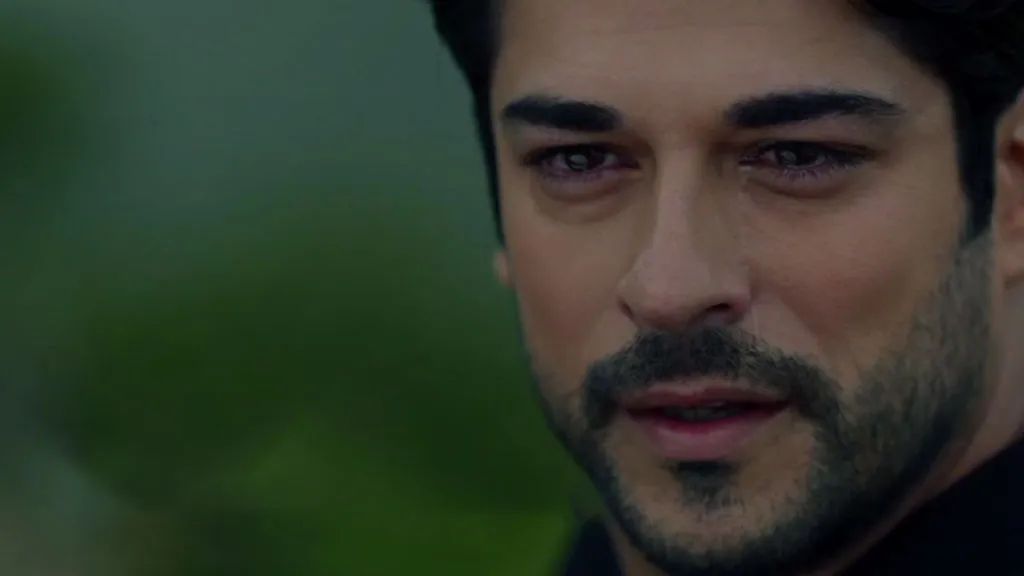 Kemal en el inolvidable final de 'Kara Sevda'