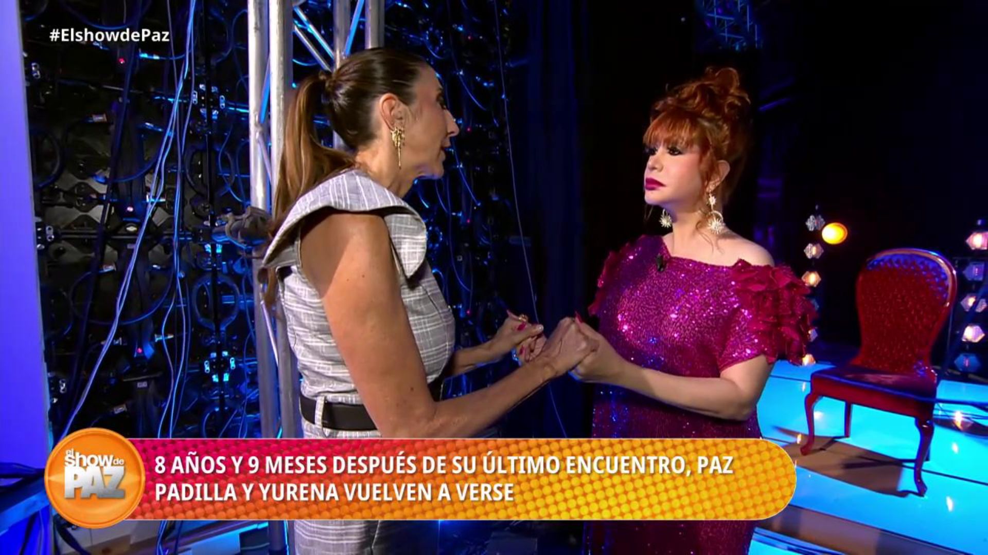 La presentadora y la cantante vuelven a verse las caras en el programa casi nueve años de su último encuentro