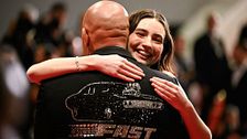Festival di Cannes 2026, Vin Diesel con la giacca Fast Forever porta lo stile racing sulla Croisette
