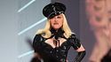 Madonna torna a esibirsi agli MTV VMAs dopo 23 anni: 5 look che hanno fatto la storia  