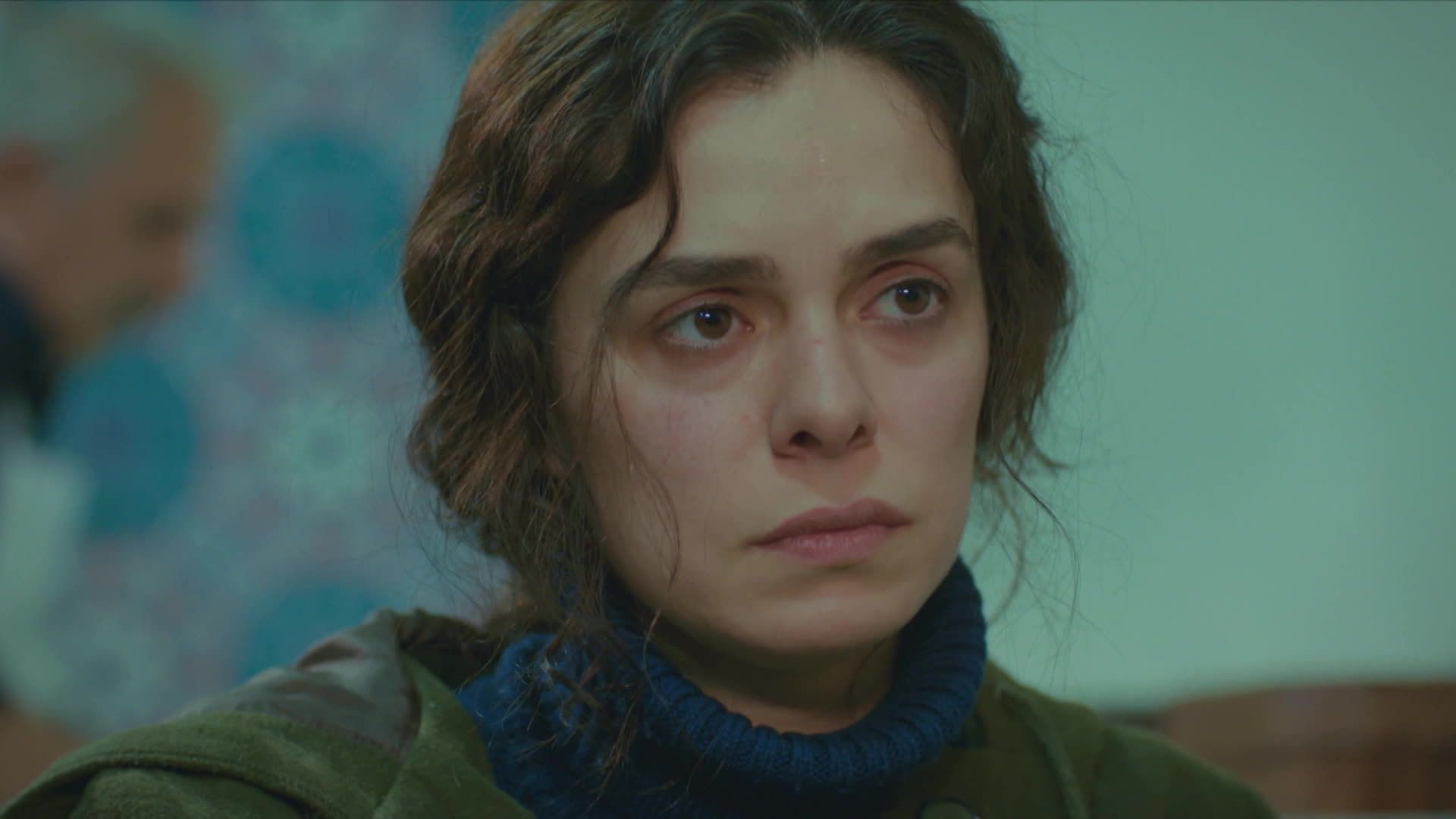 La forza di una donna, puntata dell'8 luglio: Bahar viene derubata |  Mediaset Infinity