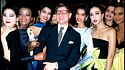 Perché un capo Yves Saint Laurent fa ancora la differenza? Le 5 rivoluzioni che hanno cambiato la moda per sempre