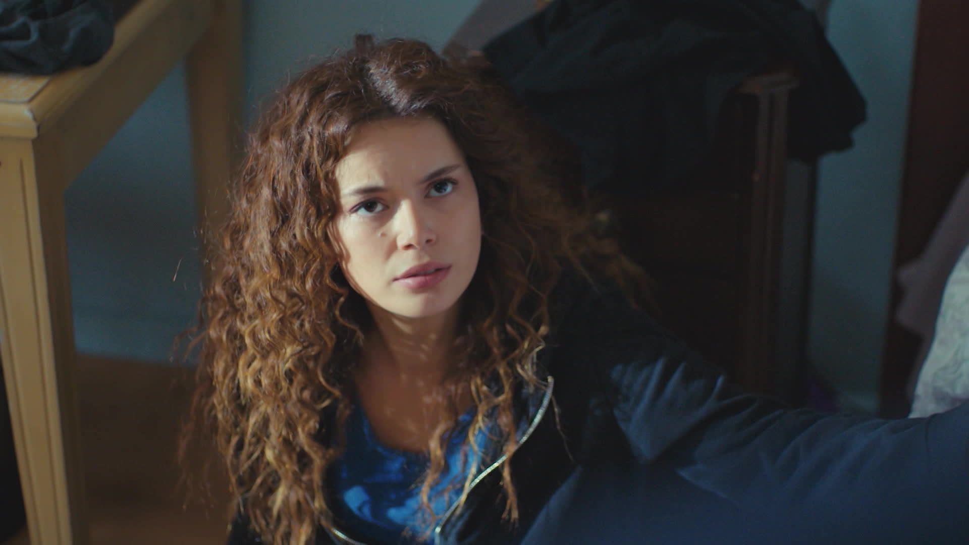 La forza di una donna 2, puntata del 29 ottobre: Yeliz in difficoltà sul  lavoro | Mediaset Infinity