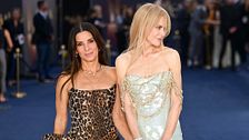 Nicole Kidman vs Sandra Bullock: Chanel o Givenchy, chi vince la sfida di stile?