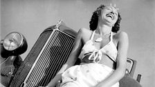 Lee Miller a Torino: surrealismo e guerra in cento sessanta immagini
