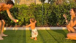 Andrea Damante ed Elisa Visari, il figlio Liam muove i primi passi