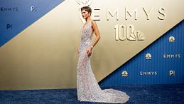 Emmy Awards 2026: chi ha trionfato sul red carpet? 