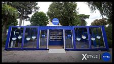 100 Anni di Blu, l'iniziativa che celebra un'icona della bellezza