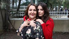 Annem, il film con Özge Gürel su Mediaset Infinity