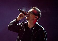 Bono il re del rock a Cannes per un compleanno speciale 