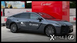Nuova Lexus ES protagonista al Lido: tra sogno, cinema e silenziosa eleganza 