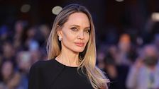 Angelina Jolie e la scelta di mostrare le cicatrici della mastectomia