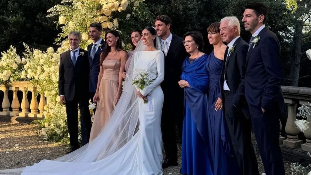 Cecilia Rodriguez e Ignazio Moser, lo scatto della famiglia al completo | Mediaset Infinity