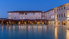 Spa di sera in Italia: dove andare tra terme, musica e wellness di lusso