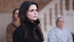 Far away, le anticipazioni del 22 luglio