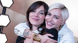 Serena e Nicole Brancale, due sorelle “Anema e core”