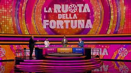 Chi sono i tre campioni che giocano a La Ruota della Fortuna