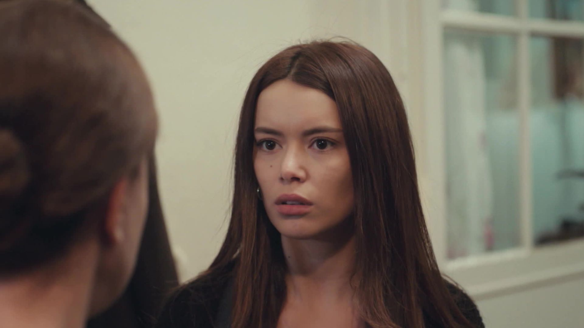La forza di una donna 2, anticipazioni 24 ottobre: Hatice fa una scoperta  sconvolgente | Mediaset Infinity