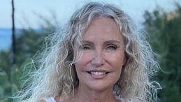 Licia Colò: "Ho 64 anni e sono felice"