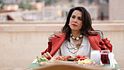 Far away, la puntata del 19 agosto in streaming