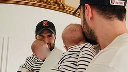 Lorenzo Riccardi con il figlio: "Sei speciale"