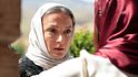 Far away, le anticipazioni dell'11 settembre