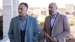 Far away, la puntata del 26 giugno in streaming