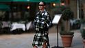 La gonna in tartan è la regina dello street style e della moda Autunno 2026, ma come si porta?