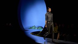 Paris Fashion Week FW26-27, da Gaultier l'abbraccio tra Lantink e il fondatore 