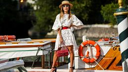 Beauty-case da barca, gli essenziali di bellezza da portare a bordo 