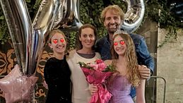 Massimiliano Rosolino e Natalia Titova festeggiano i 13 anni della figlia Vittoria