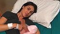 Cecilia Rodriguez, la prima foto da mamma con Clara Isabel