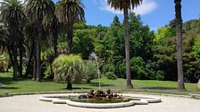 Giardini segreti in città: le oasi più belle da scoprire anche ad agosto 