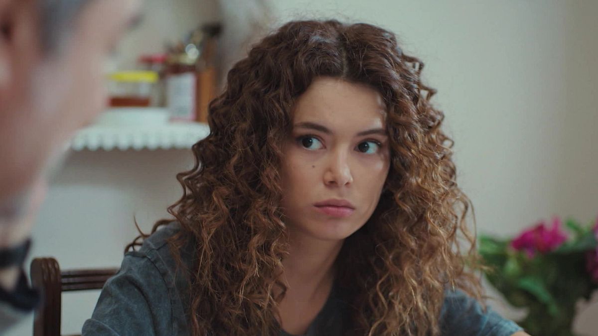 La forza di una donna 2, anticipazioni 29 ottobre: Suat invita a cena Sirin  | Mediaset Infinity