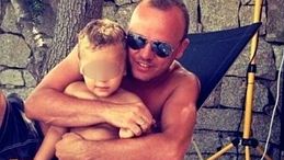 Gigi D'Alessio, gli auguri di compleanno al figlio Andrea