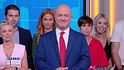 Gianluigi Nuzzi si emoziona nel salutare il pubblico di Dentro la notizia