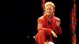 David Bowie, perché a 10 anni dalla morte detta ancora tendenza