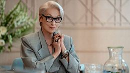 Il Diavolo veste Prada 2: il significato simbolico del cibo nel film