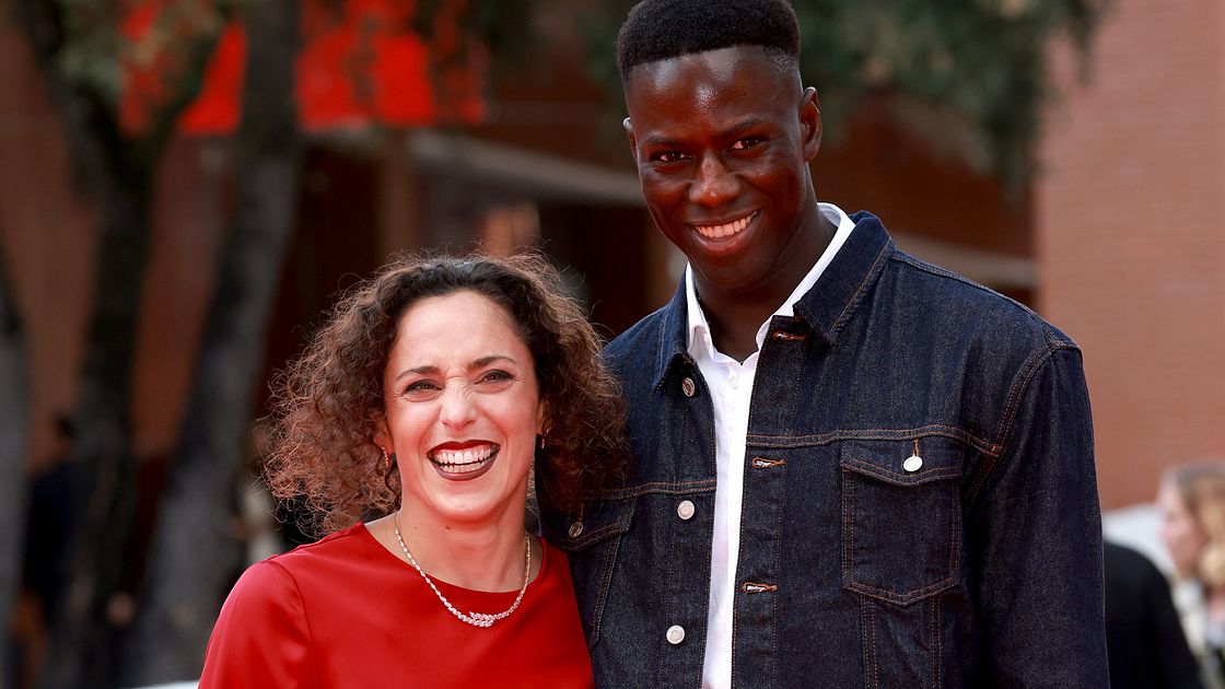 Federica Brignone, il red carpet con il fidanzato James Mbaye alla ...