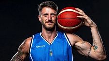 Achille Polonara si ritira: "È ora di dire basta al basket giocato"