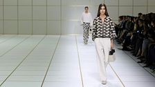La sfilata Giorgio Armani Primavera/Estate 2027 chiude la Milano Fashion Week